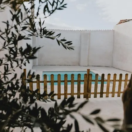 El Aceitunero Holiday home San Vicente de Arevalo